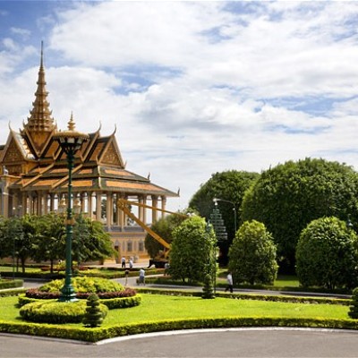 golden pagoda cambodia