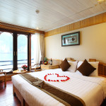 Pelican Cruise Halong Cabin1